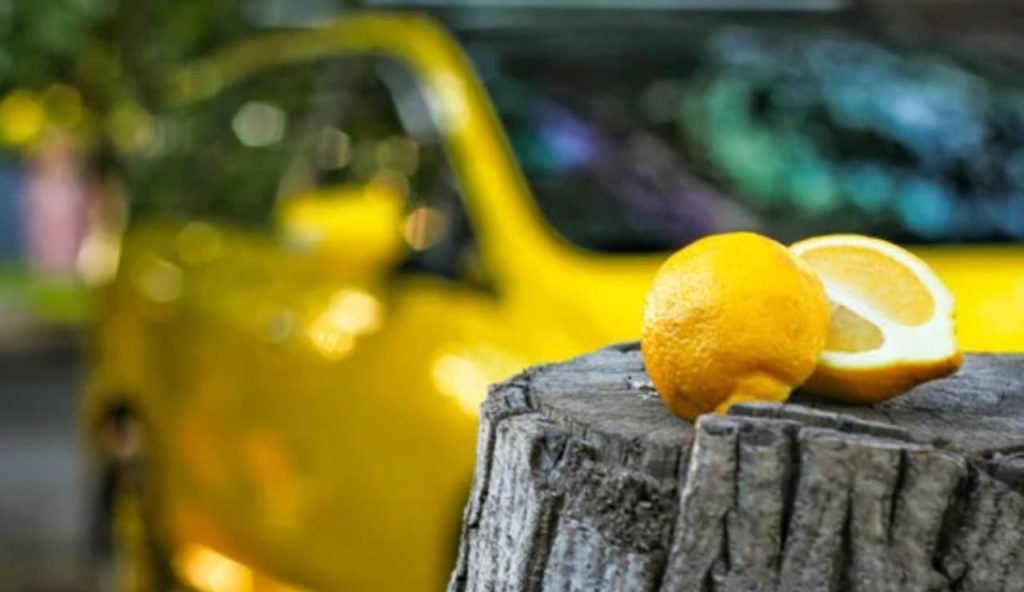 Auto e limone (Depositphotos foto)