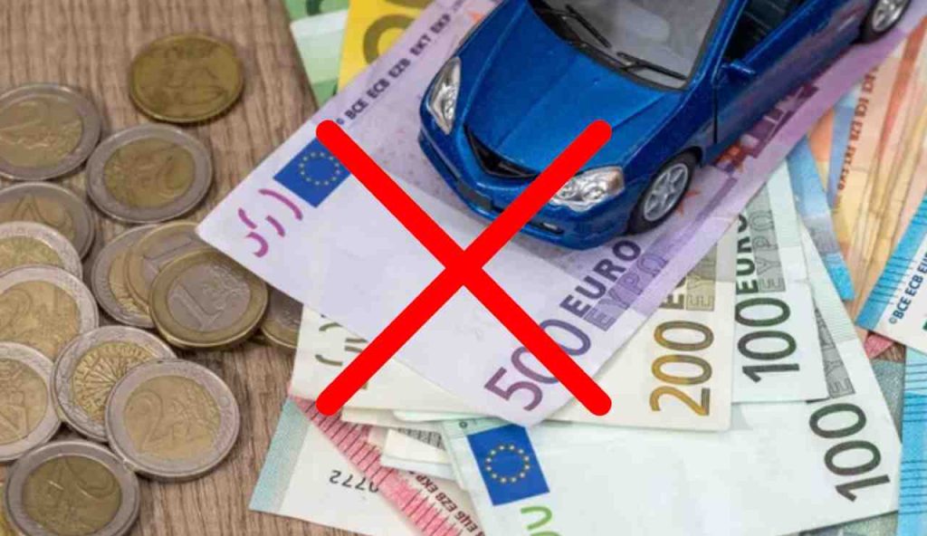 Bollo auto da non pagare (Depositphotos foto) - www.energycue.it
