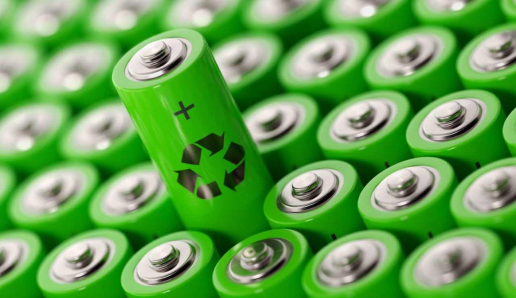 Illustrazione di batterie ricaricabili riciclabili (Canva FOTO) - energycue.it