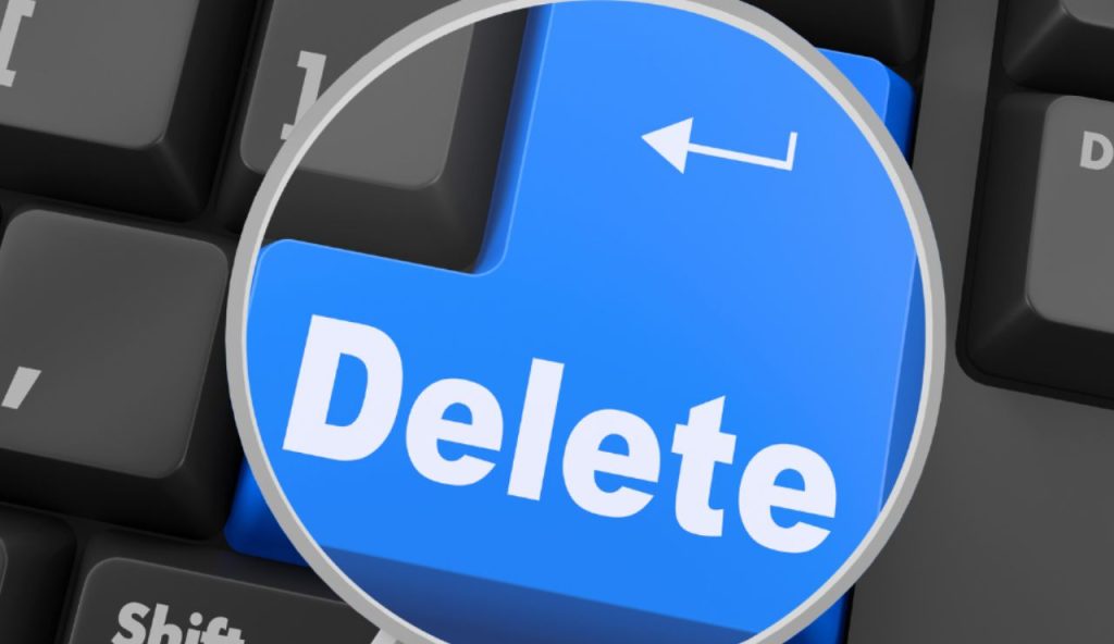 Illustrazione di una chat cancellata (Canva FOTO) - energycue.it
