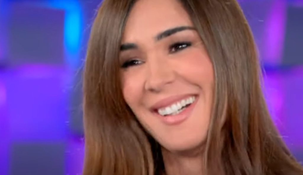 Silvia Toffanin (Mediaset Infinity - youtube screenshot) - www.energycue.it