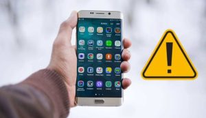 App sul telefono (Pixabay foto) - www.energycue.it