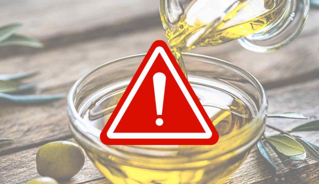 Illustrazione dell'olio d'oliva (Canva FOTO) - energycue.it